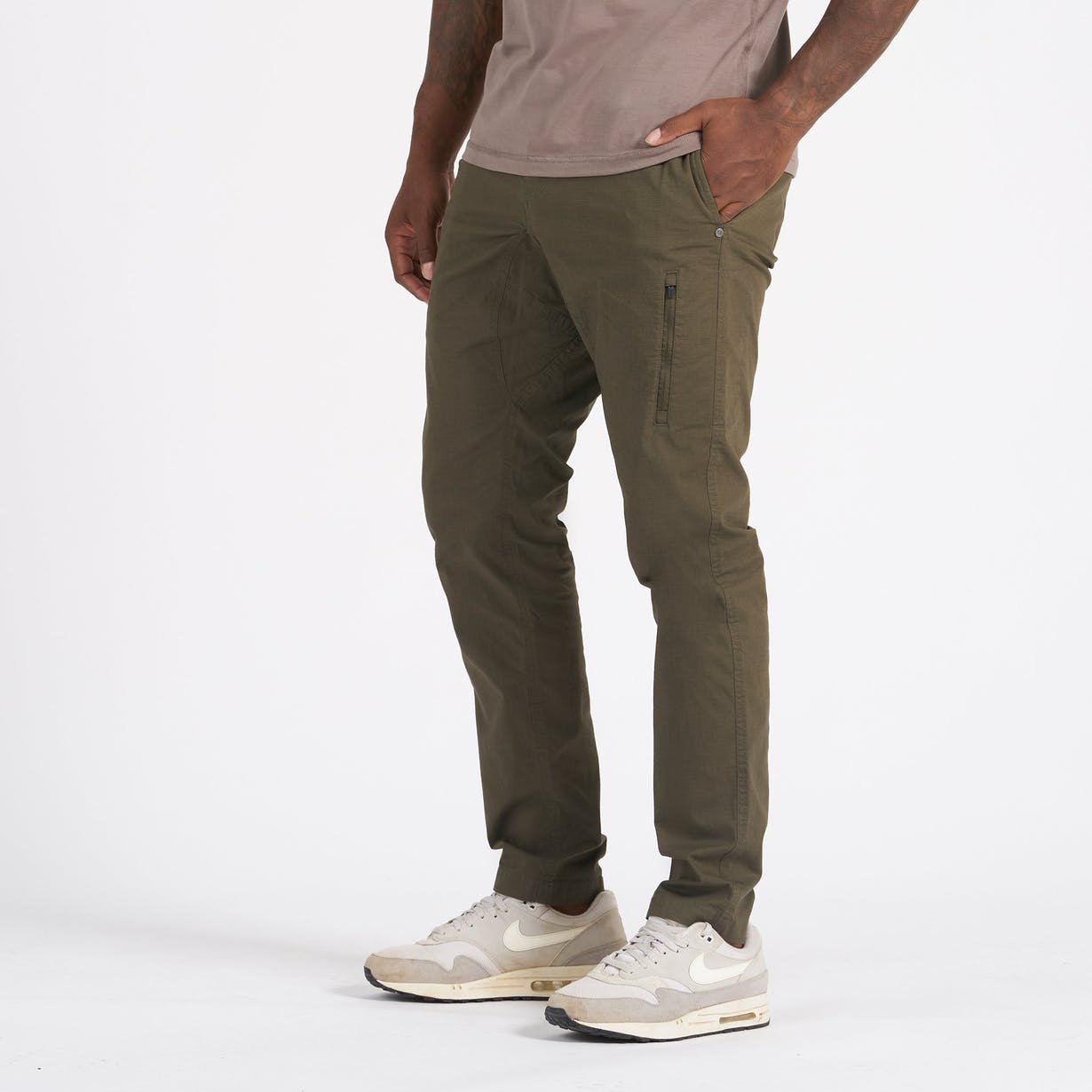 Vuori Trouser Pants Review